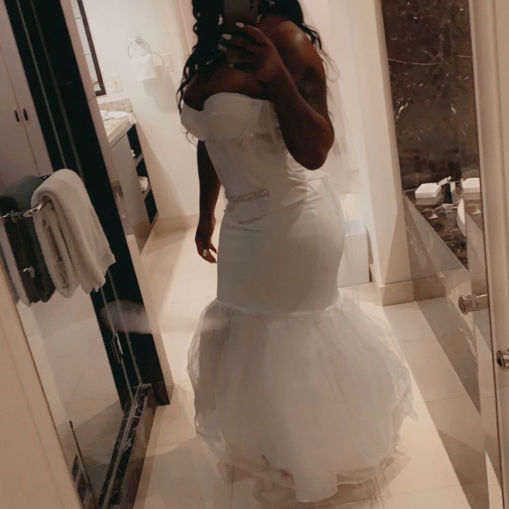 David’s Bridal Trumpet slip and boostier